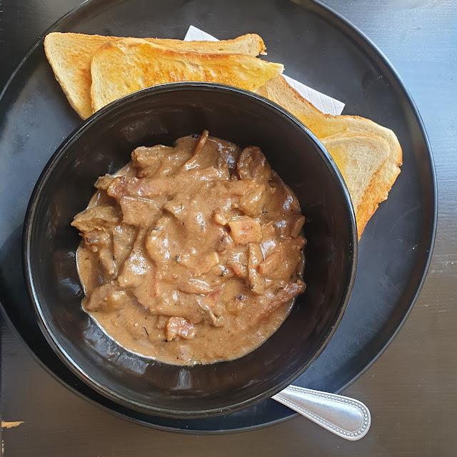 Lamb's Fry & Bacon