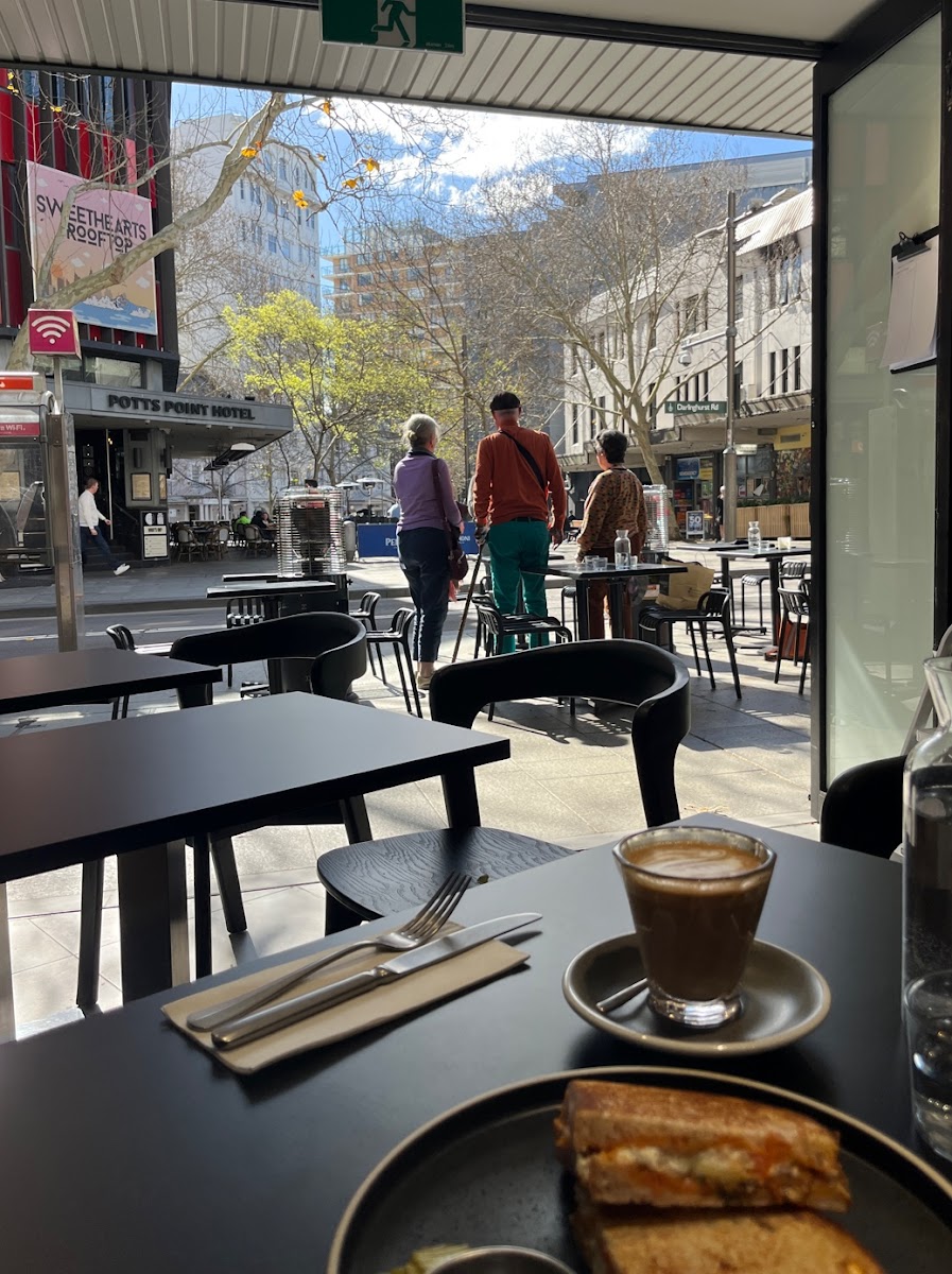 Algorithm Cafe Potts Point Photo 5
