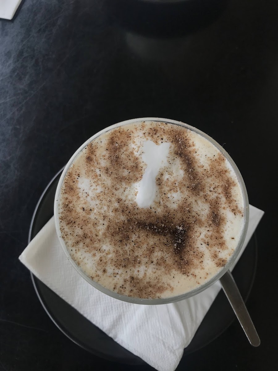 Ben's Cafe Photo 4