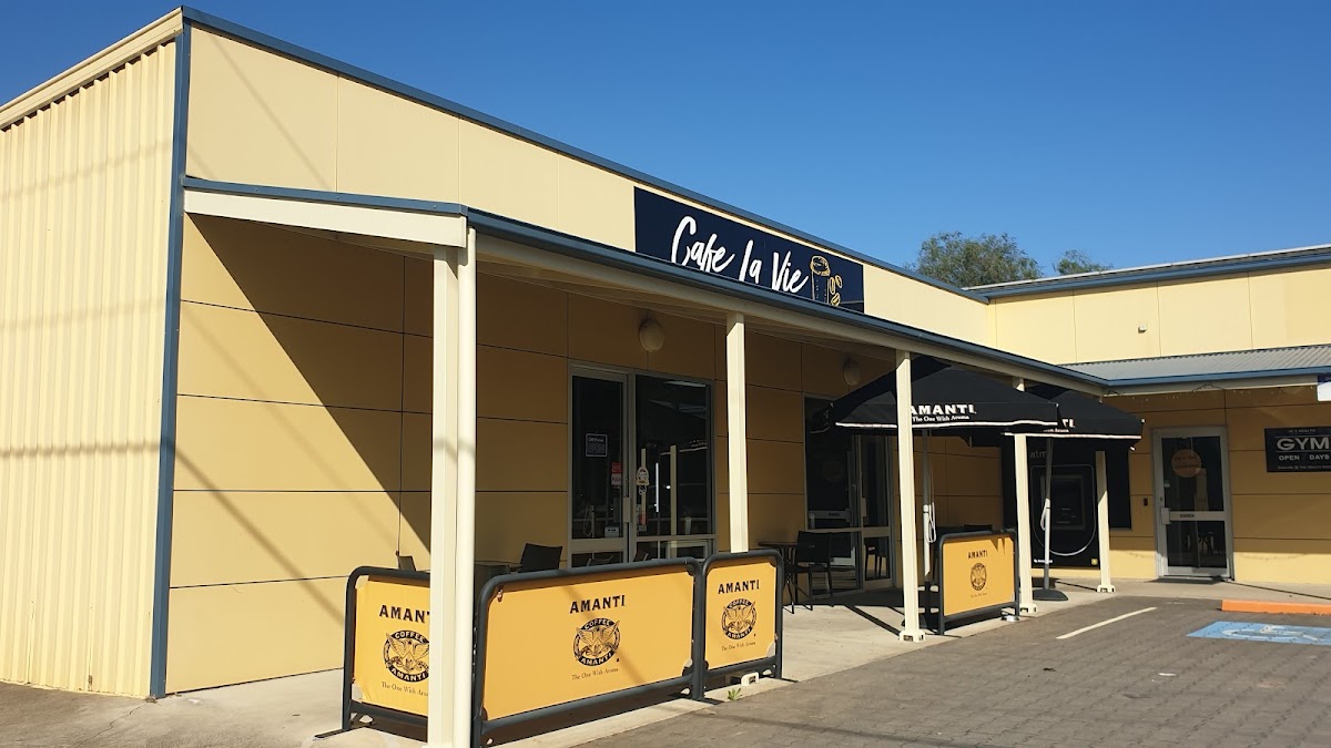 Cafe La Vie