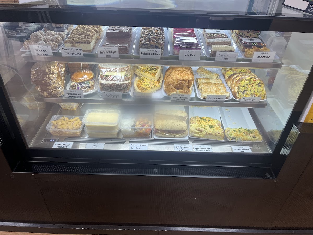 Cafe La Vie Photo 3