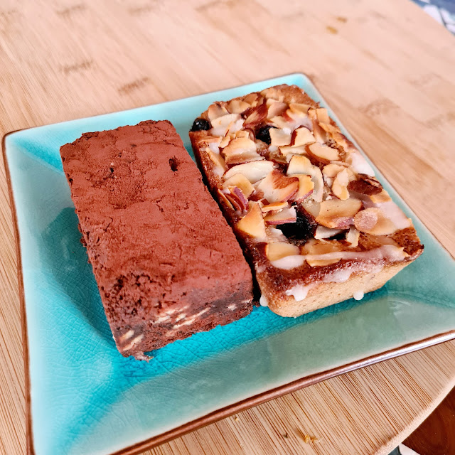 Brownie and Financier