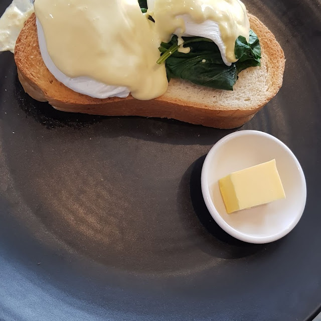 Eggs Florentine