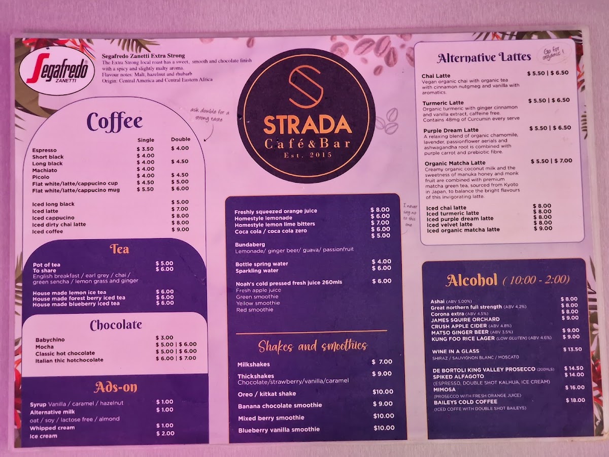 Café Strada Photo 2