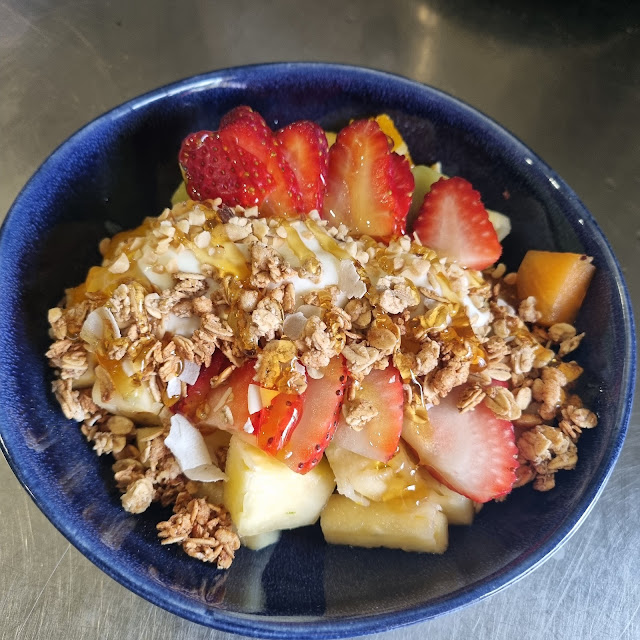 Breakfast Fruit Bowl