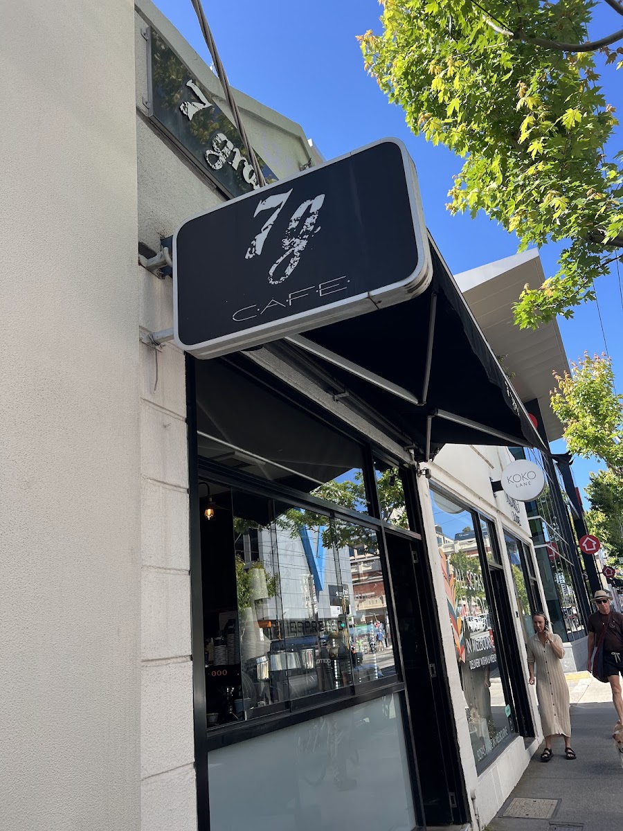 7 Grams Cafe Photo 3